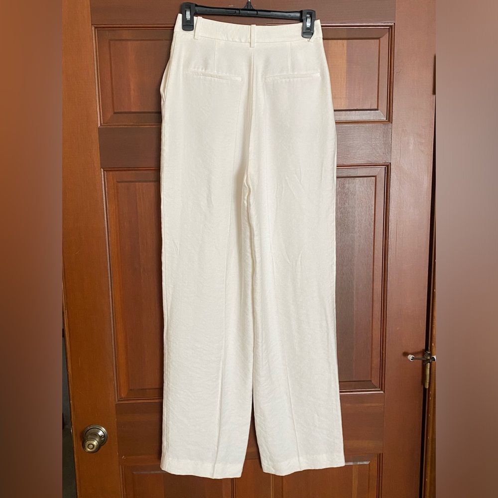 Zara cream pleated pants